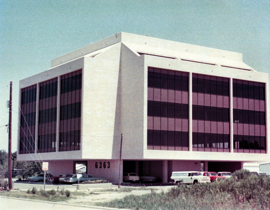 6363 Richmond Office Building